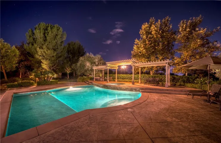 3928 Shady Ridge Drive, Corona, California 92881