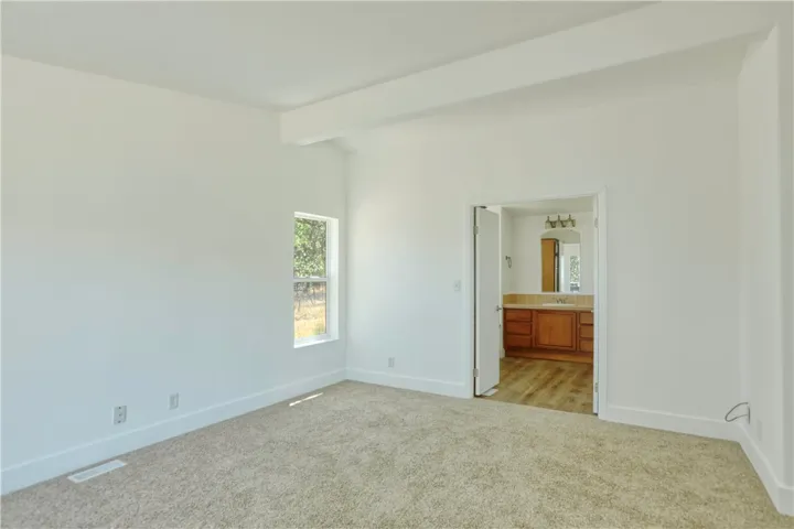 1255 Tierra Redonda, Bradley, California 93426