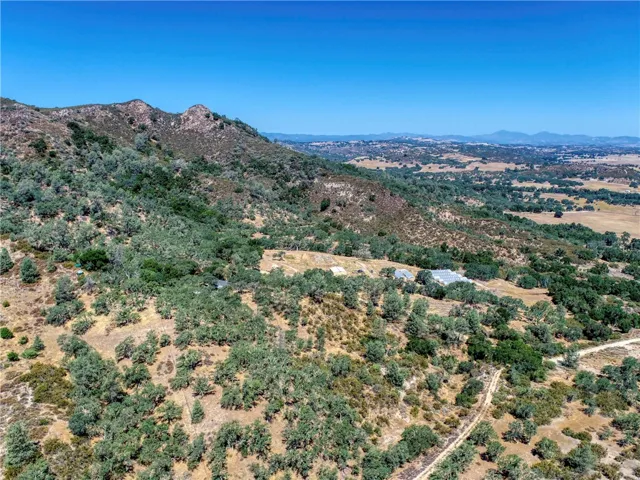 1255 Tierra Redonda, Bradley, California 93426