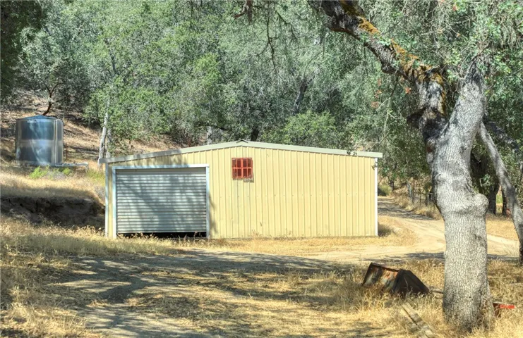 1255 Tierra Redonda, Bradley, California 93426