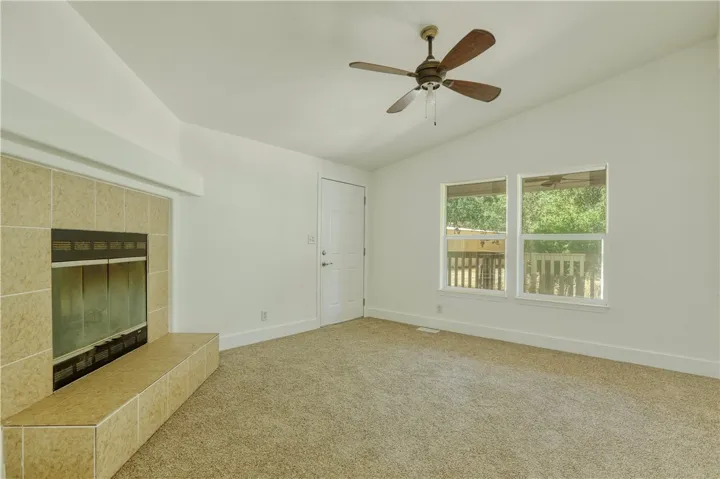 1255 Tierra Redonda, Bradley, California 93426