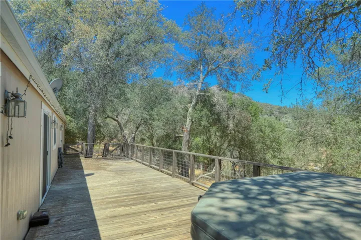1255 Tierra Redonda, Bradley, California 93426