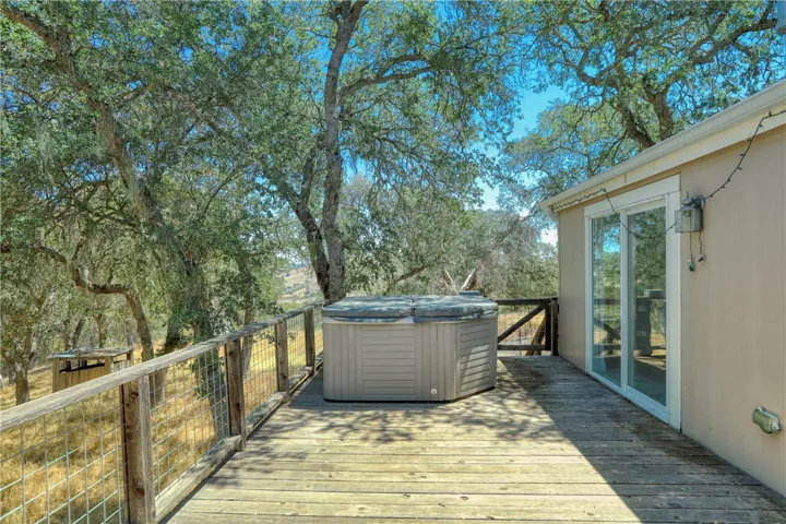 1255 Tierra Redonda, Bradley, California 93426