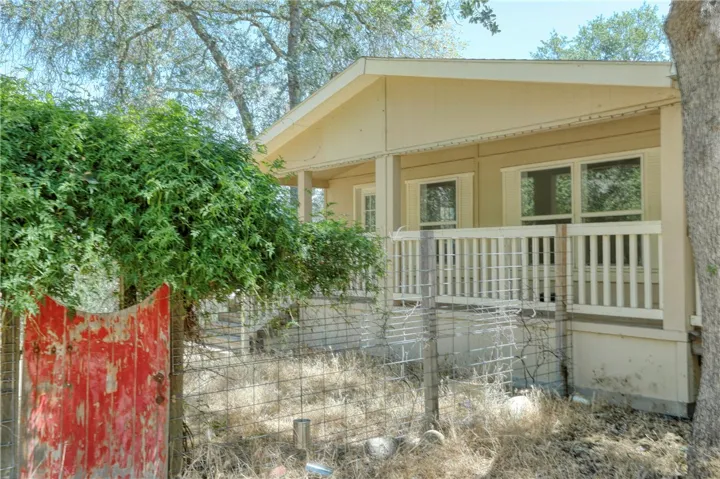 1255 Tierra Redonda, Bradley, California 93426