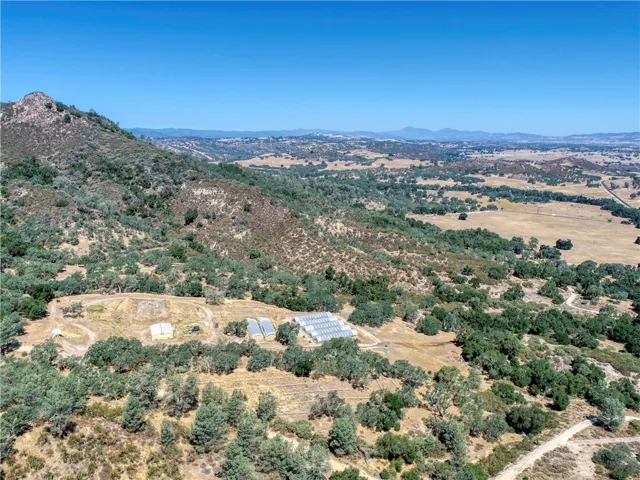 1255 Tierra Redonda, Bradley, California 93426