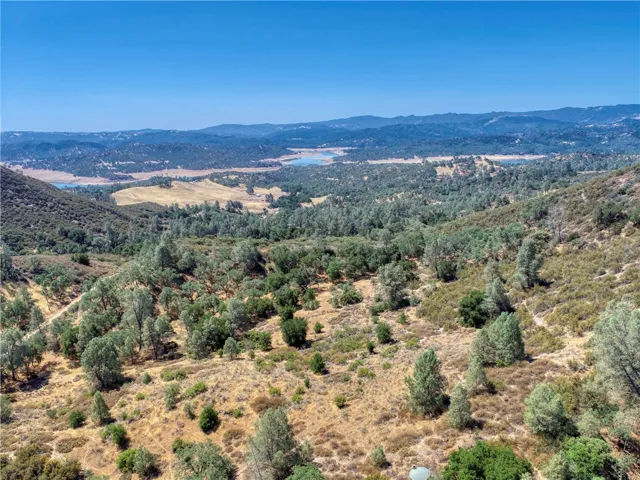1255 Tierra Redonda, Bradley, California 93426