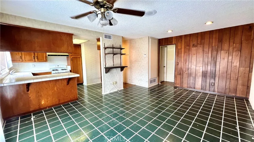 8235 Alameda Street, Downey, California 90242