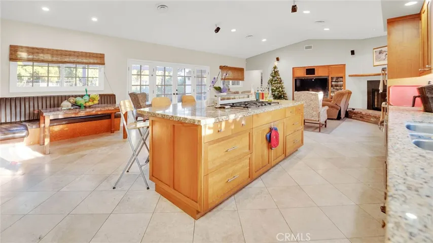 10584 Fuerte Drive, La Mesa, California 91941