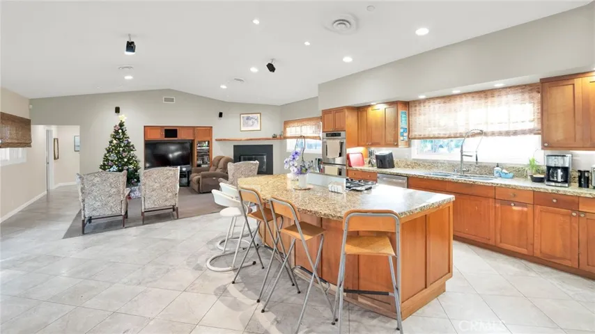 10584 Fuerte Drive, La Mesa, California 91941