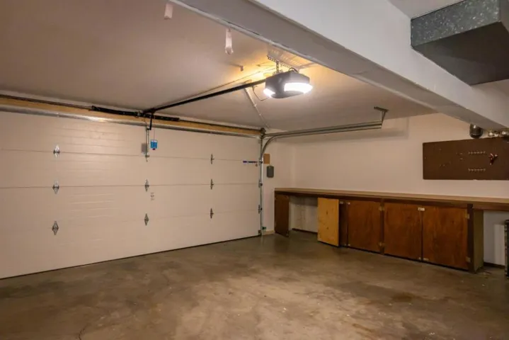 61 Corral De Tierra Road, Salinas, California 93908