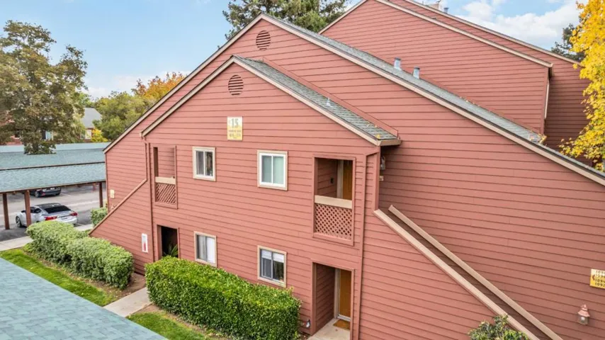 1096 Yarwood Court, San Jose, California 95128