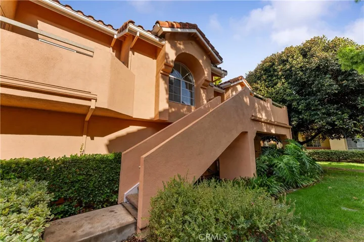 186 Alicante Aisle 203, Irvine, California 92614