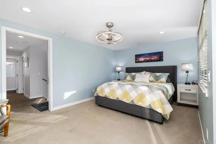 215 2nd Street #101, Encinitas, California 92024
