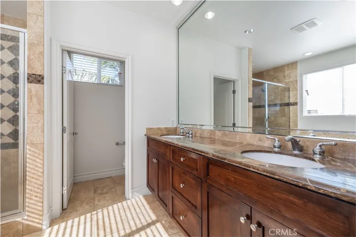 2402 Ives Lane, Redondo Beach, California 90278