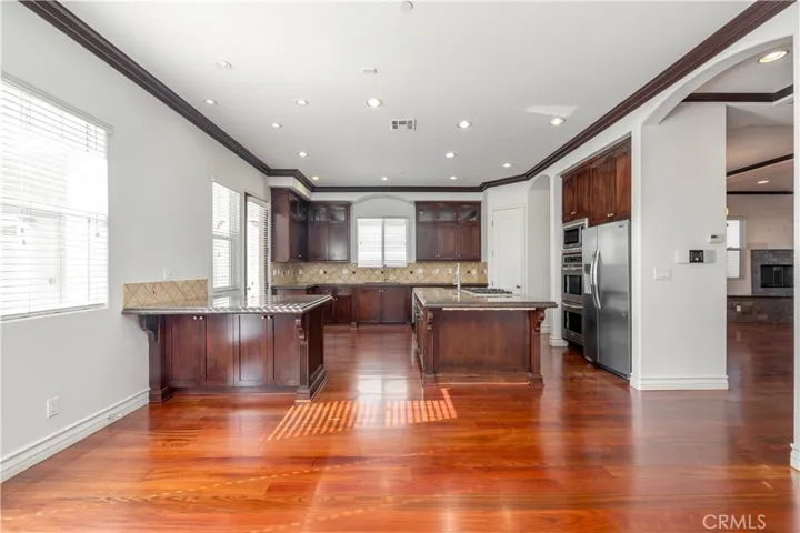 2402 Ives Lane, Redondo Beach, California 90278