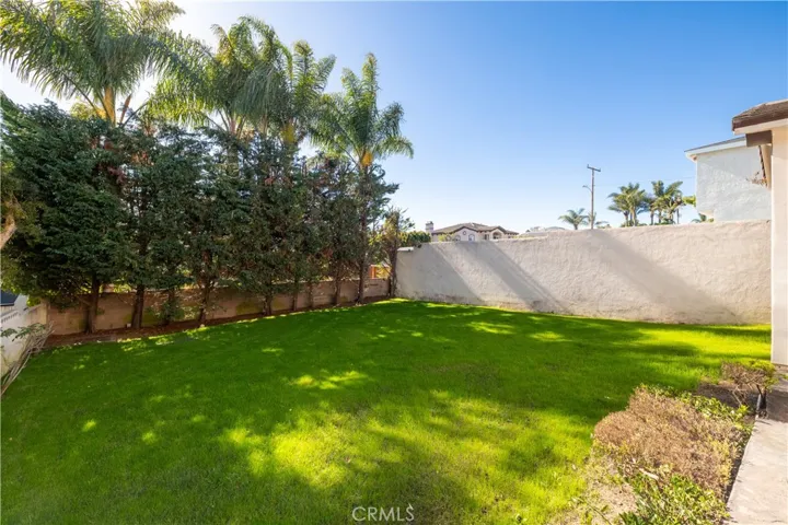 2402 Ives Lane, Redondo Beach, California 90278