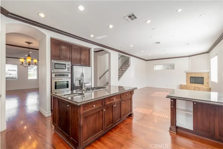 2402 Ives Lane, Redondo Beach, California 90278