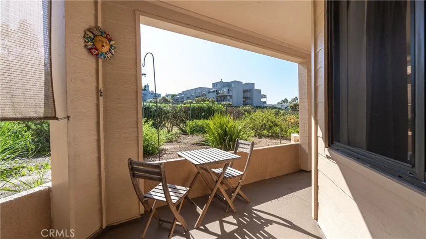 140 The Village Unit 211, Redondo Beach, California 90277