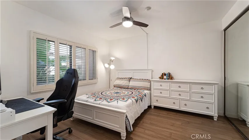 Second bedroom