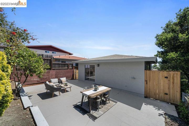 6115 Arlington Blvd, Richmond, California 94805