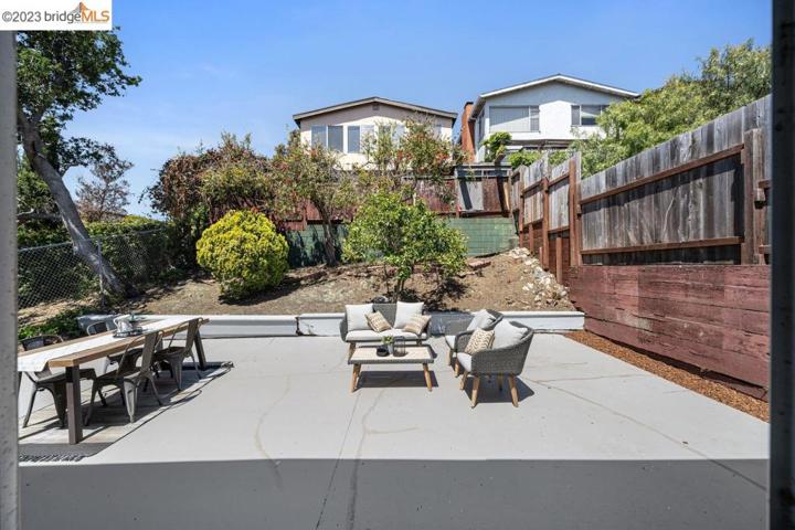6115 Arlington Blvd, Richmond, California 94805