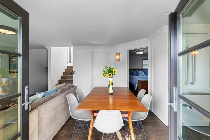 30 The Strand 2, Hermosa Beach, California 90254