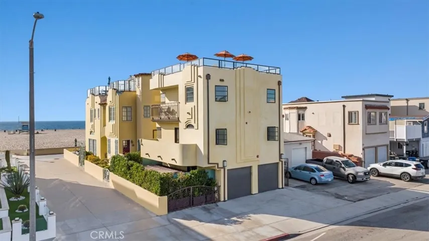 30 The Strand 2, Hermosa Beach, California 90254
