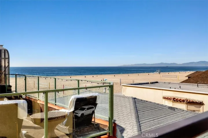 30 The Strand 2, Hermosa Beach, California 90254