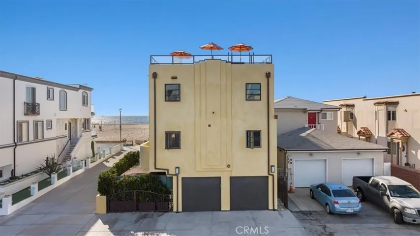 30 The Strand 2, Hermosa Beach, California 90254