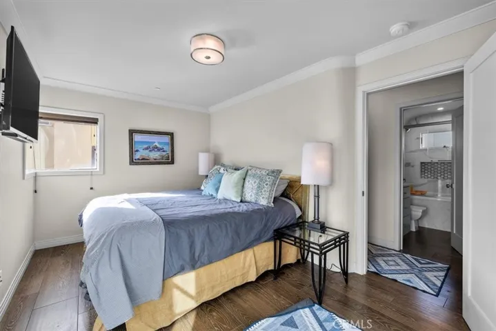 30 The Strand 2, Hermosa Beach, California 90254
