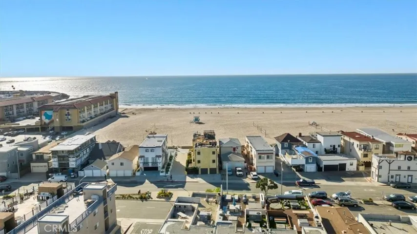 30 The Strand 2, Hermosa Beach, California 90254
