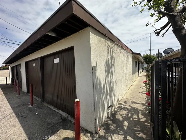 7731 Slater Avenue, Huntington Beach, California 92647