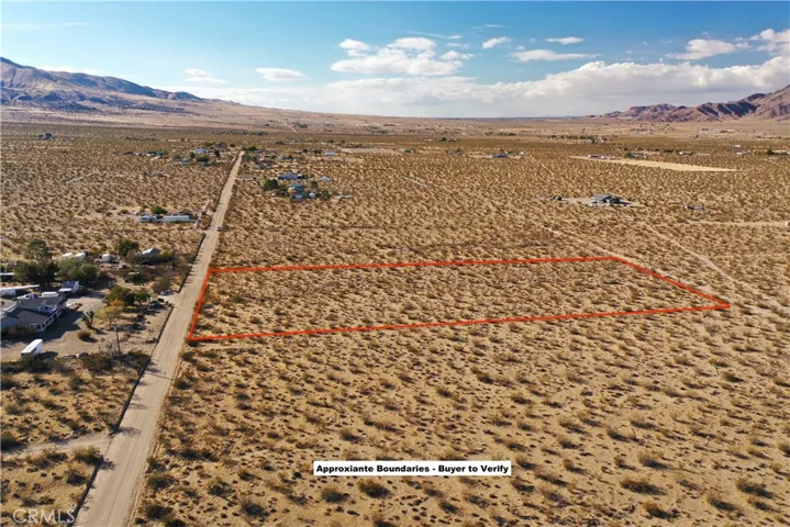 3 Buenos Aires Road, Lucerne Valley, California 92356