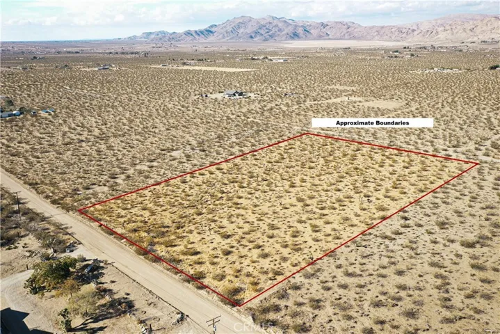 3 Buenos Aires Road, Lucerne Valley, California 92356