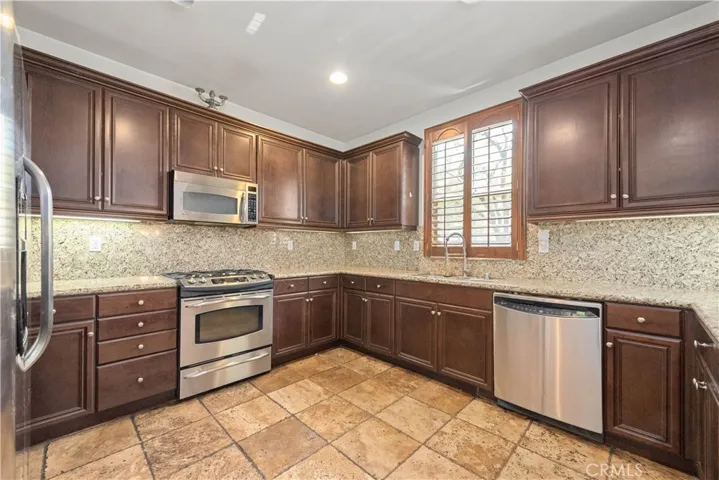 1077 Venice Way, Upland, California 91786