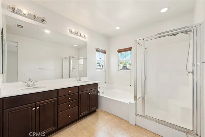 1077 Venice Way, Upland, California 91786