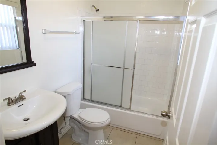 Upstairs master bath