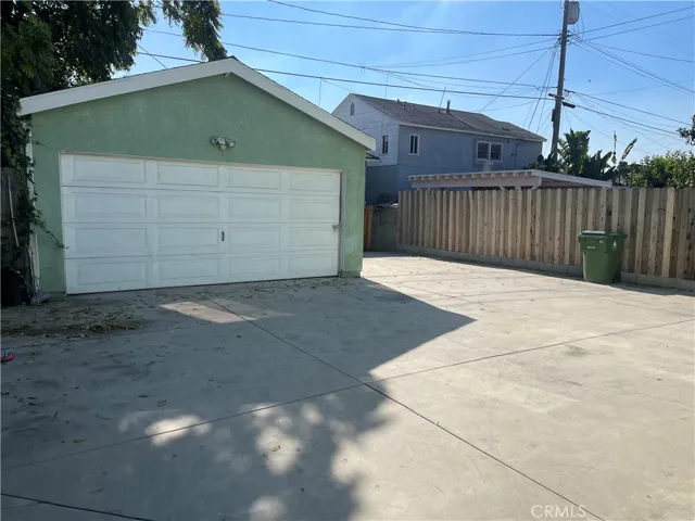 532 W 42nd Place, Los Angeles, California 90037