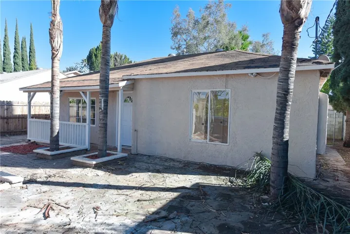 7032 Crebs Avenue, Reseda, California 91335