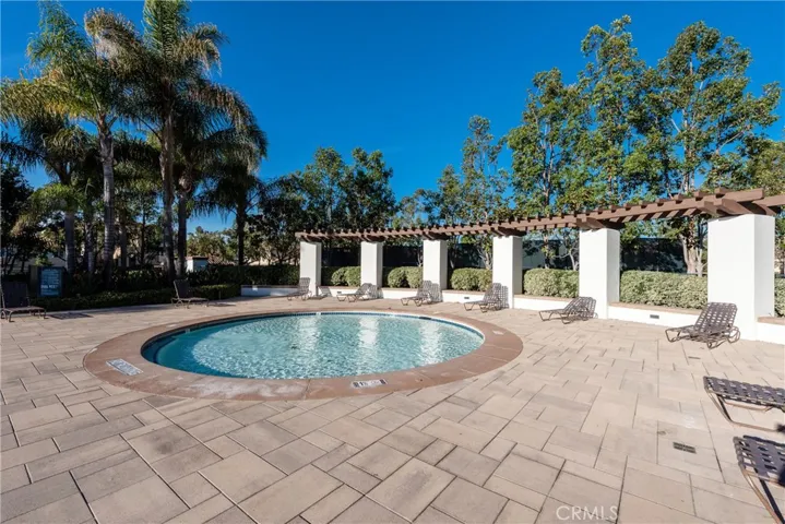 38 Daisy, Irvine, California 92618