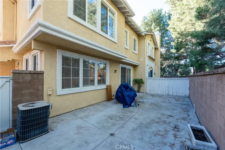 38 Daisy, Irvine, California 92618