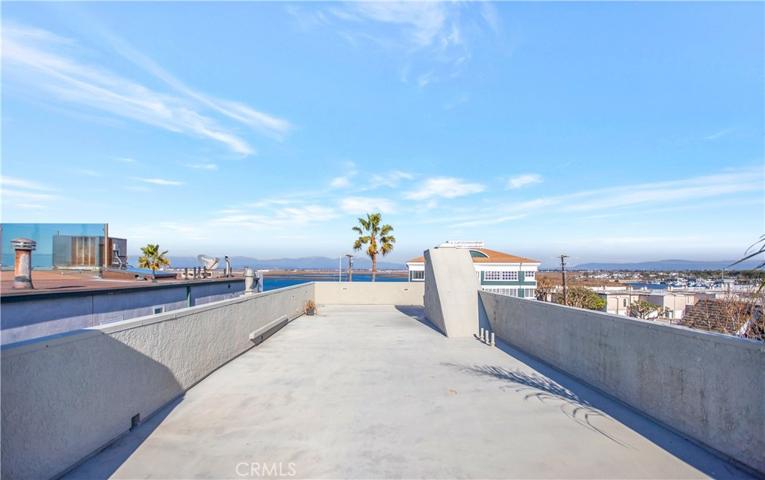 Expansive Rooftop deck