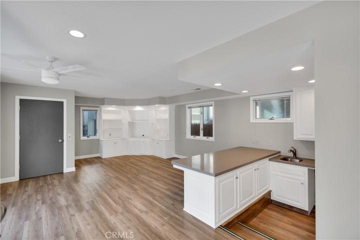 1st floor entertaining room