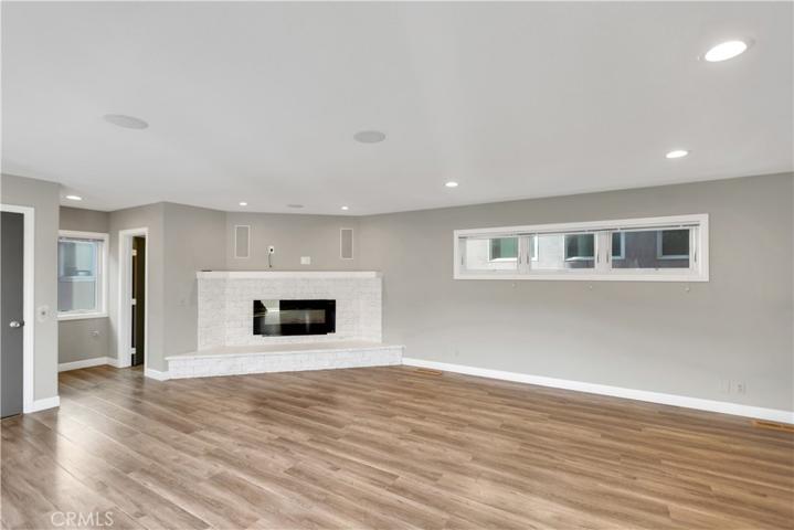 2nd floor living area
