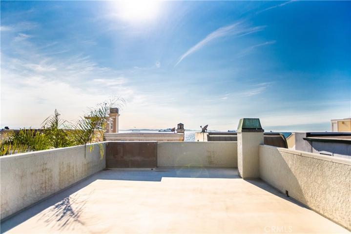 Ocean Views from Rooftop