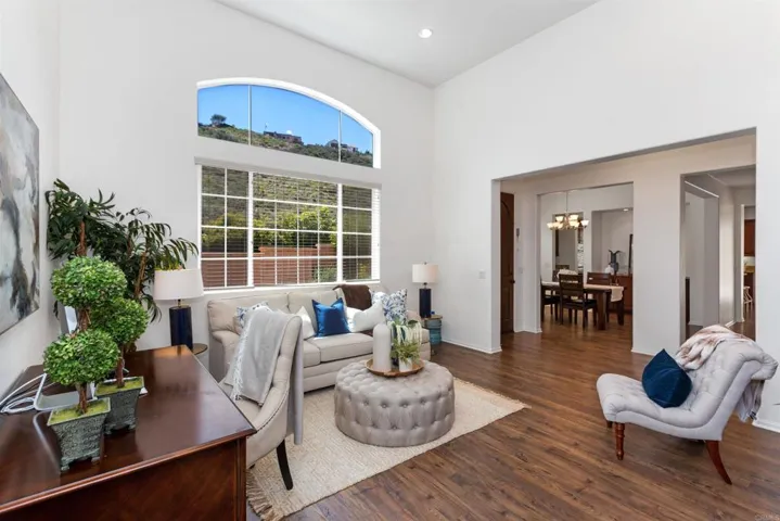 1062 Vega Way, San Marcos, California 92078
