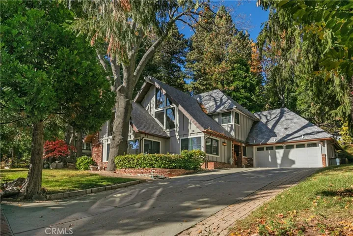27866 S Peninsula Drive, Lake Arrowhead, California 92352