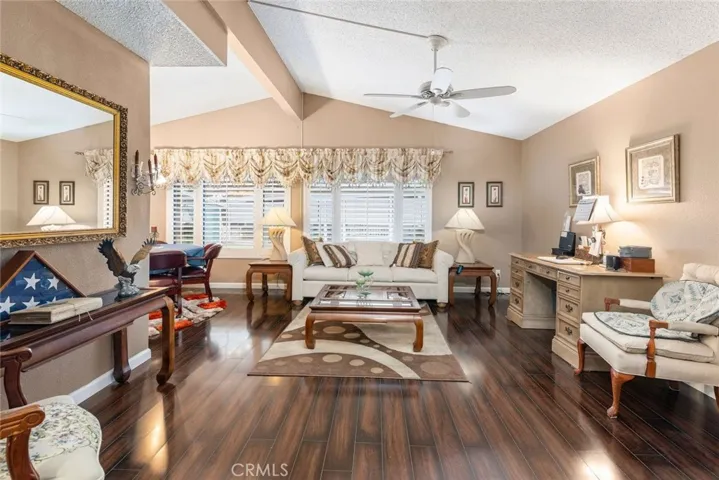 1212 Yellowood Drive, Hemet, California 92545