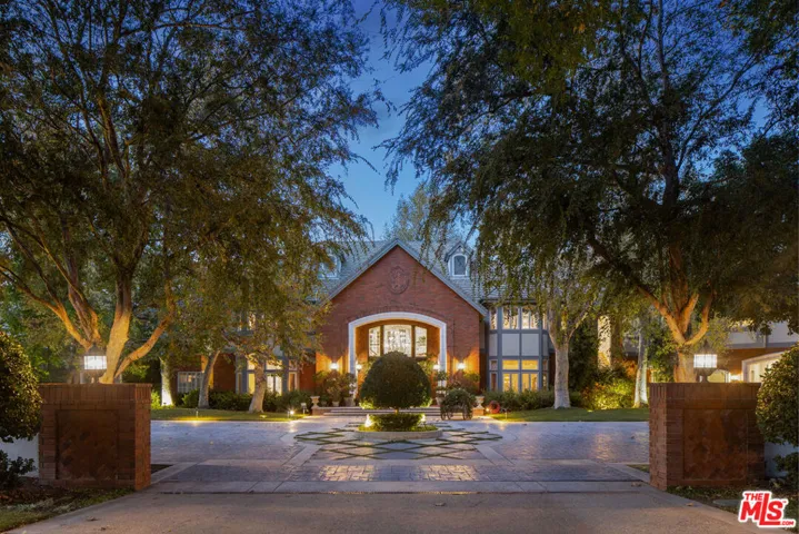 3701 Groves Place, Somis, California 93066