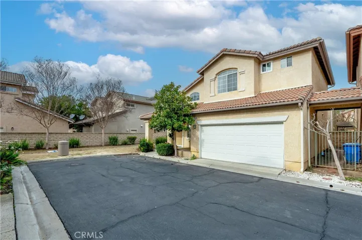 273 Early Dawn Lane, Simi Valley, California 93065